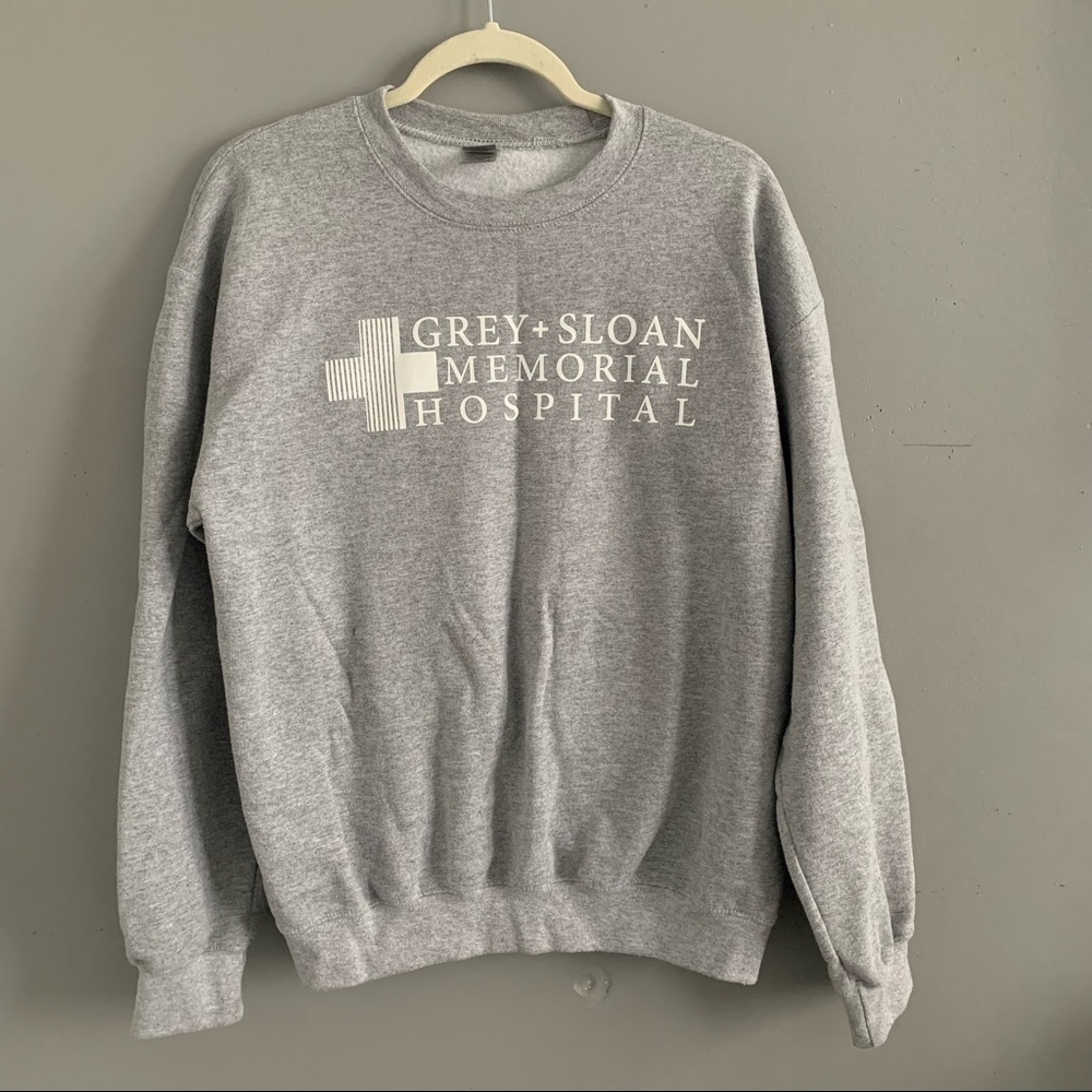GREYS ANATOMY GREY SLOAN  MEMORIAL HOSPITAL GREY SWEATSHIRT